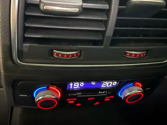 Audi A6 Avant view 22