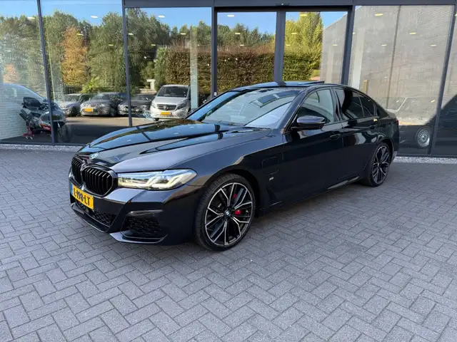 BMW 530e M-Sport,Laser LED,Keyless,Schuifdak,Harman Ka