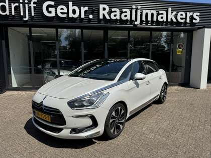 DS Automobiles DS 5 2.0 BlueHDi Chic*Panorama*Leder*EXPORT/EX.BPM*