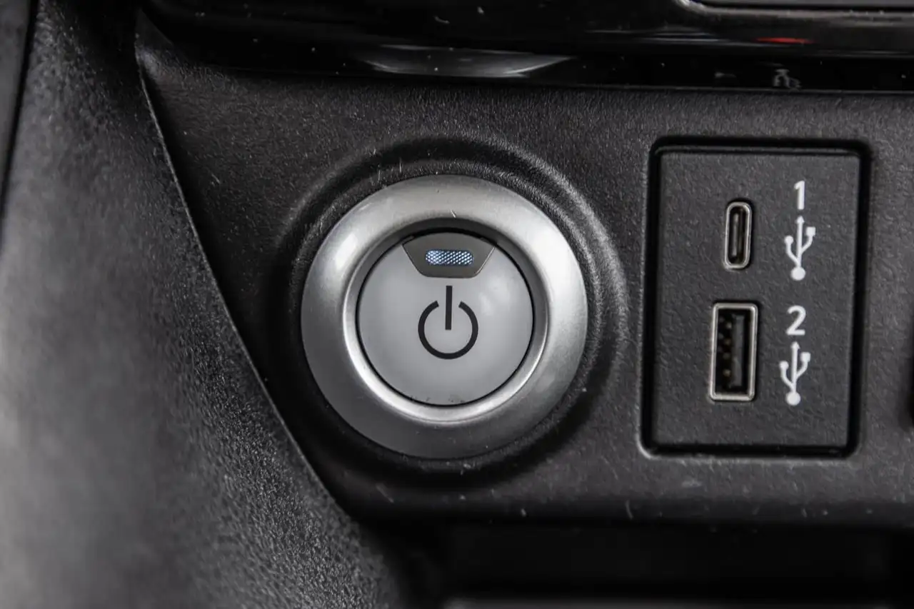 Nissan Leaf снимка Nissan Leaf