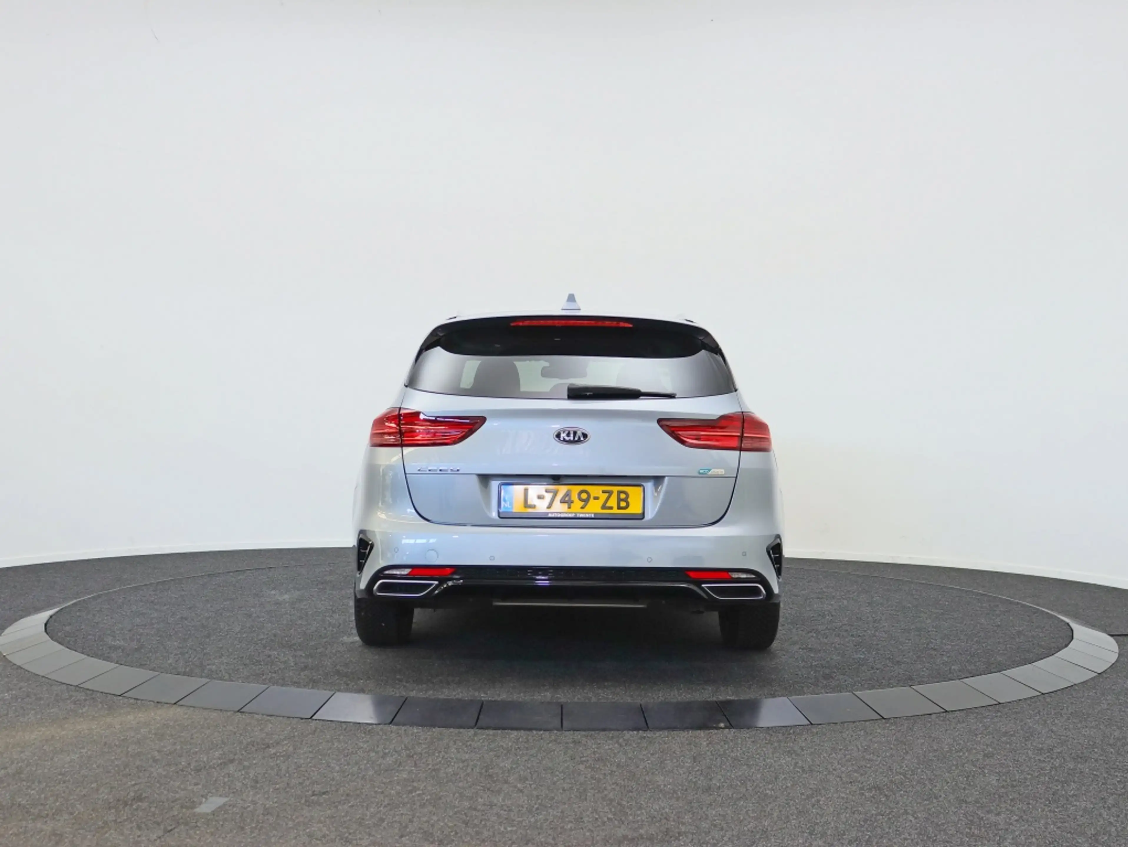 Kia Ceed SW / cee'd SW Sportswagon 1.6 GDI PHEV Dynamic PlusLine | All-se — photo 9