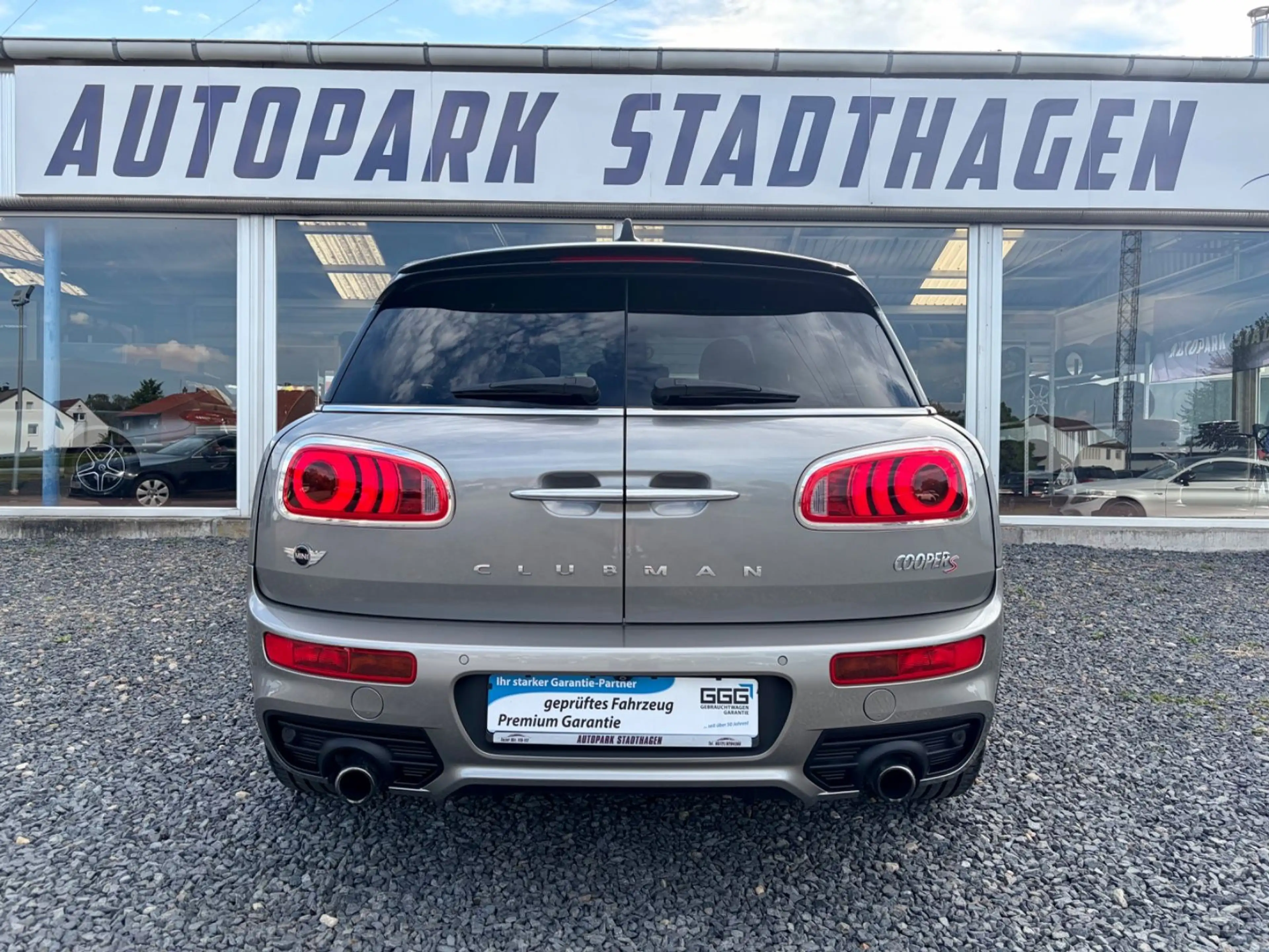 MINI Cooper S Clubman JCW PANO*KAMERA*H&K*LED* — photo 6