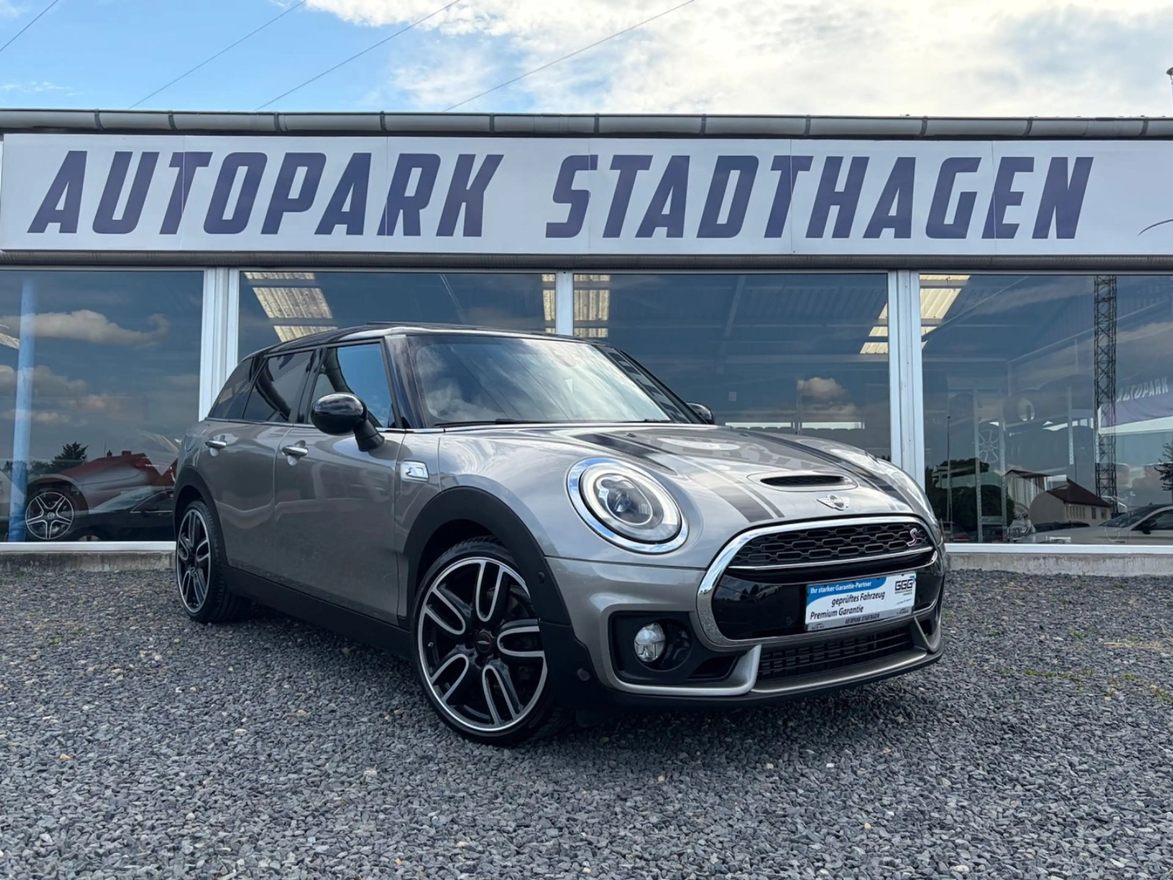 MINI Cooper S Clubman JCW PANO*KAMERA*H&K*LED*