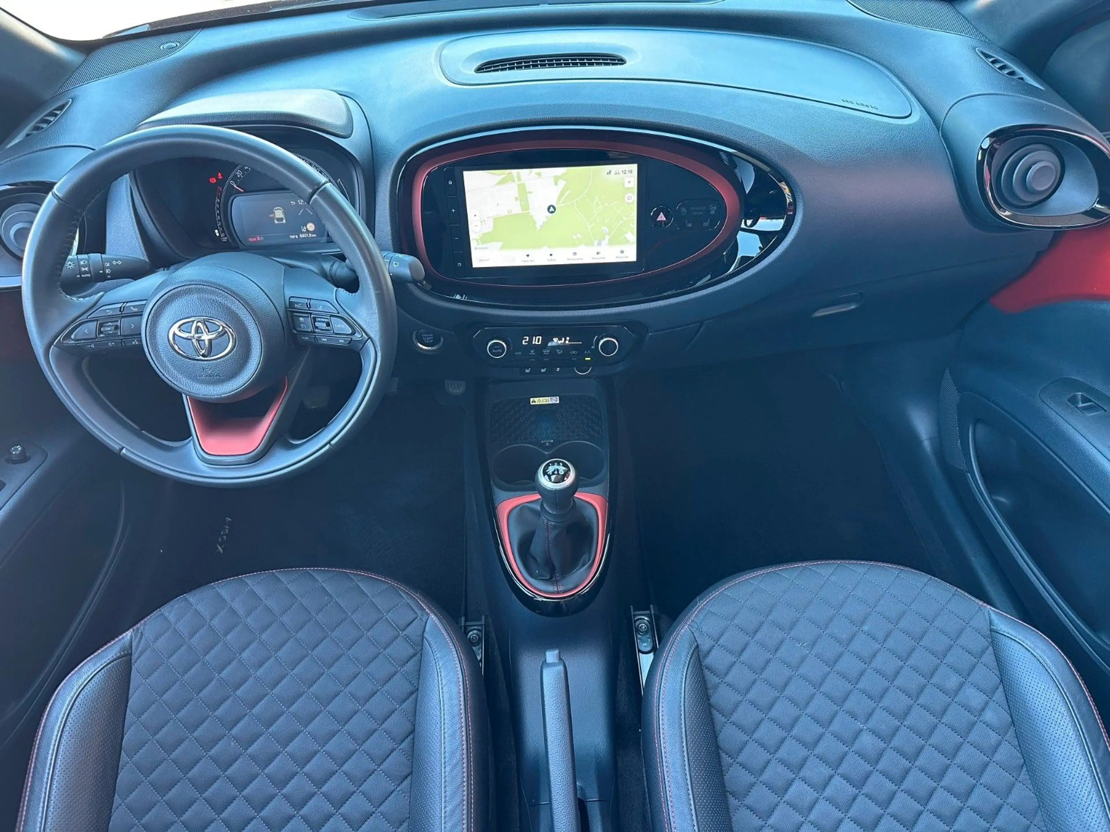 Toyota Aygo X Air Explore, NAVI, LED, KAMERA, A-CARPLAY — photo 10