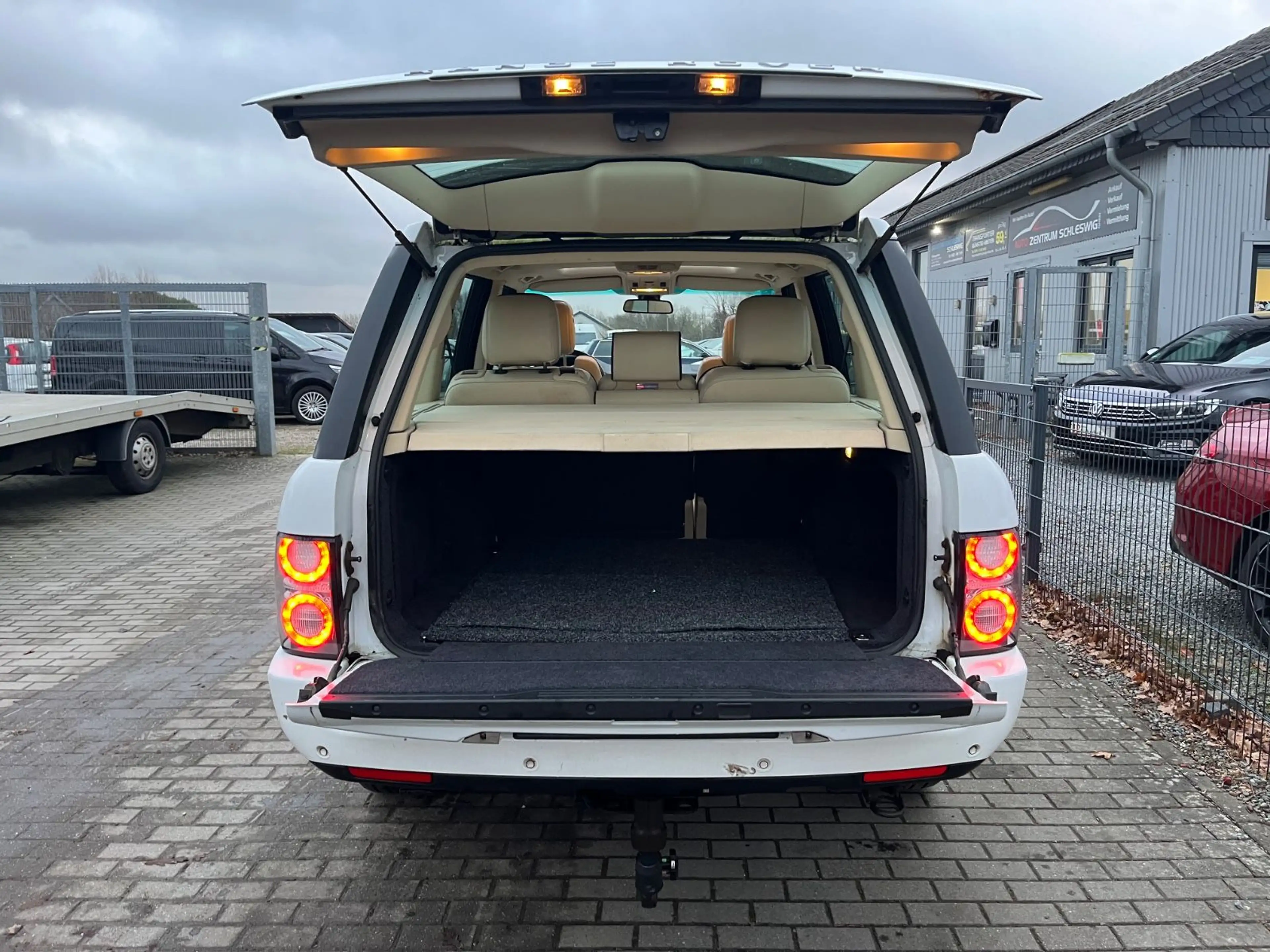 Land Rover Range Rover V8 TD Vogue Xen Virtu Memo SD H&K LF — photo 7