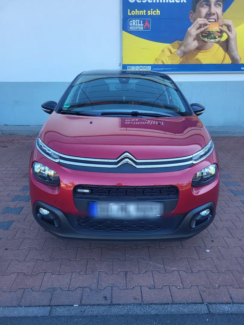 Citroen C3 Pure Tech 82 SHINE Rot - 1