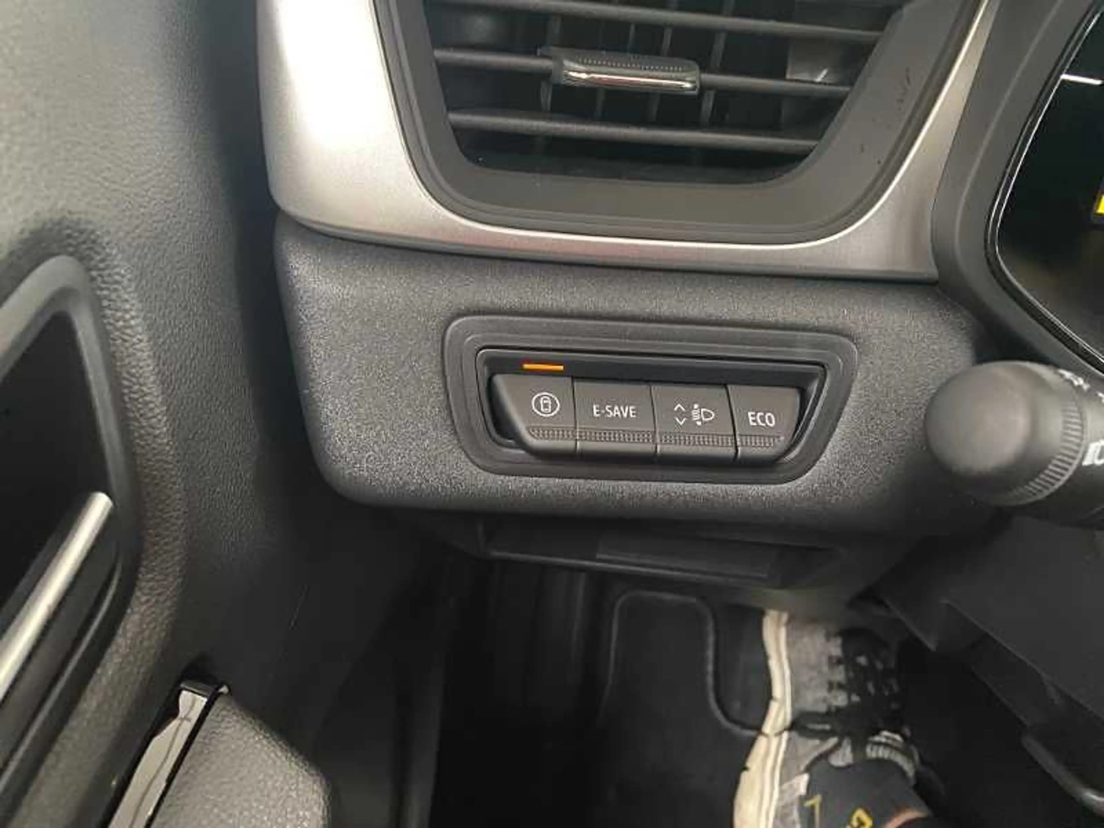 Mitsubishi ASX 1.8 Hybrid Black — photo 10