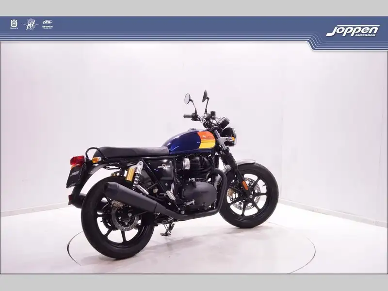 Royal Enfield Interceptor - foto 7