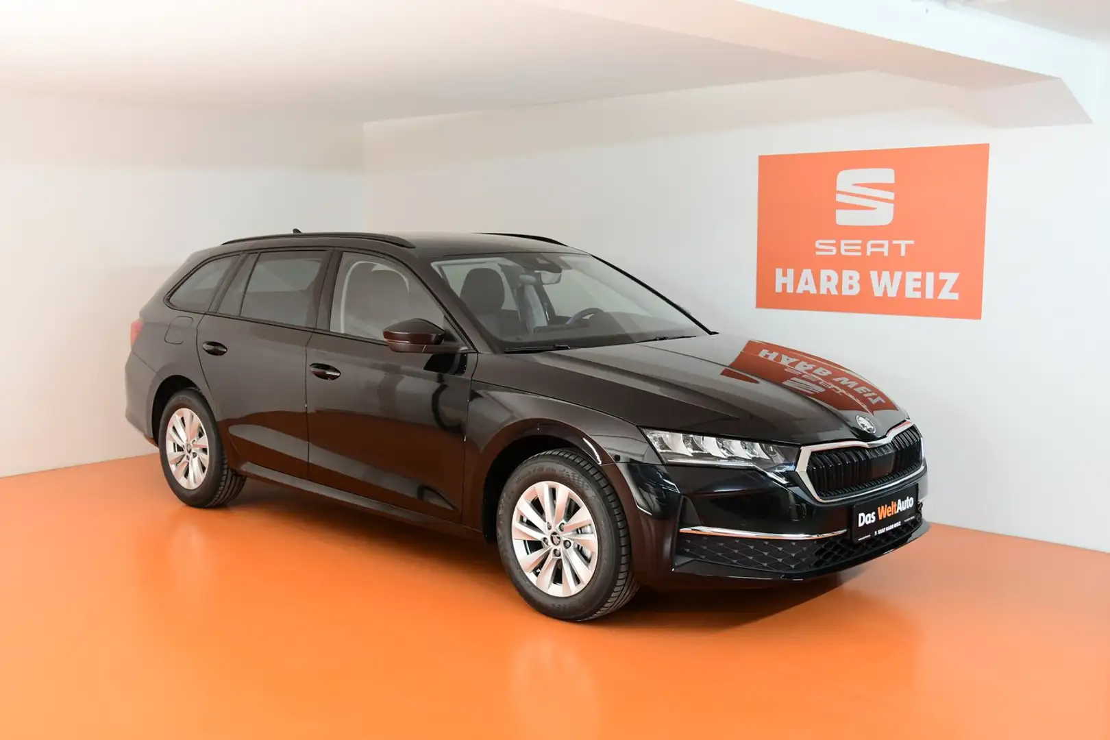 Skoda Octavia Selection TSI Schwarz - 2