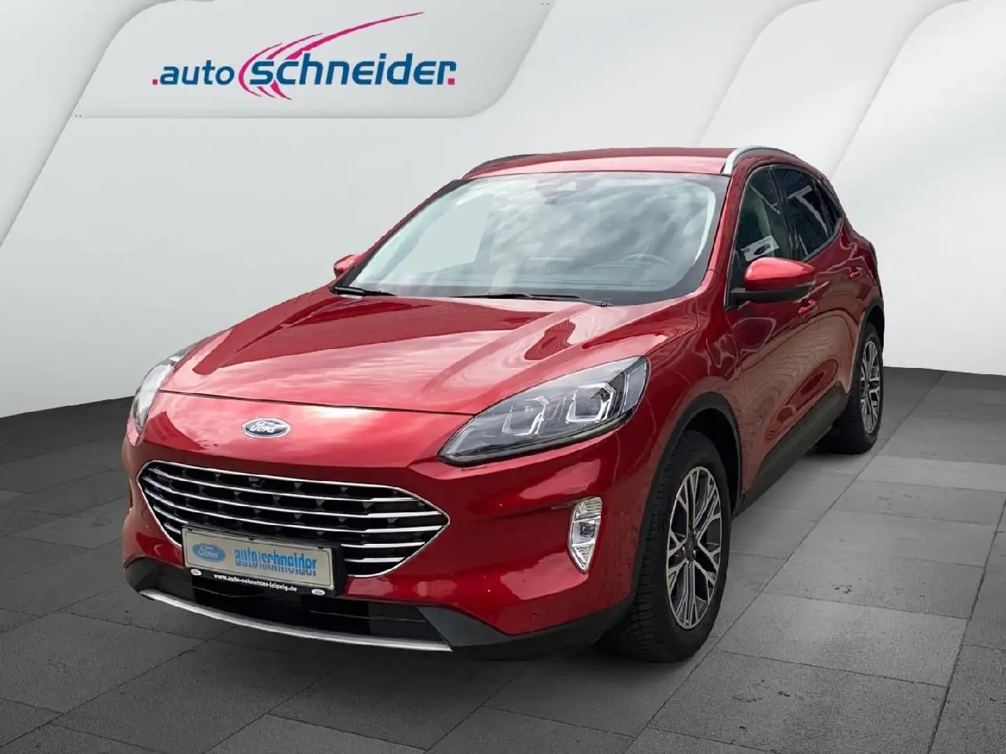 Ford Kuga Plug-In Hybrid Titanium X Rot - 1