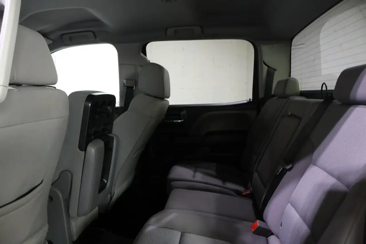Chevrolet Silverado 1500 снимка Chevrolet Silverado 1500