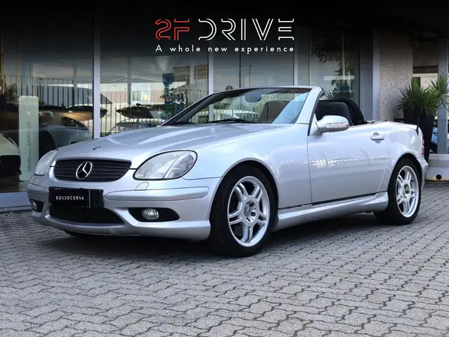 Mercedes-Benz SLK 32 AMG