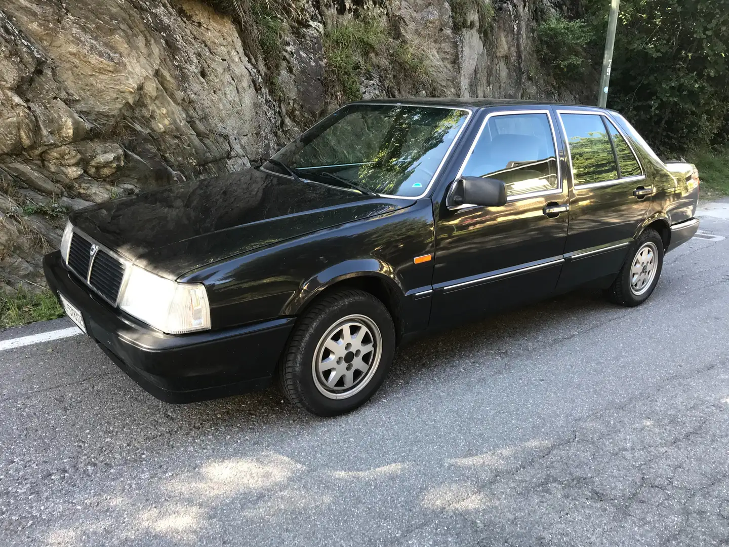 Lancia Thema Thema 2.0 ie Коричневый - 1