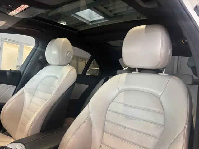 Mercedes-Benz C-Class view 13