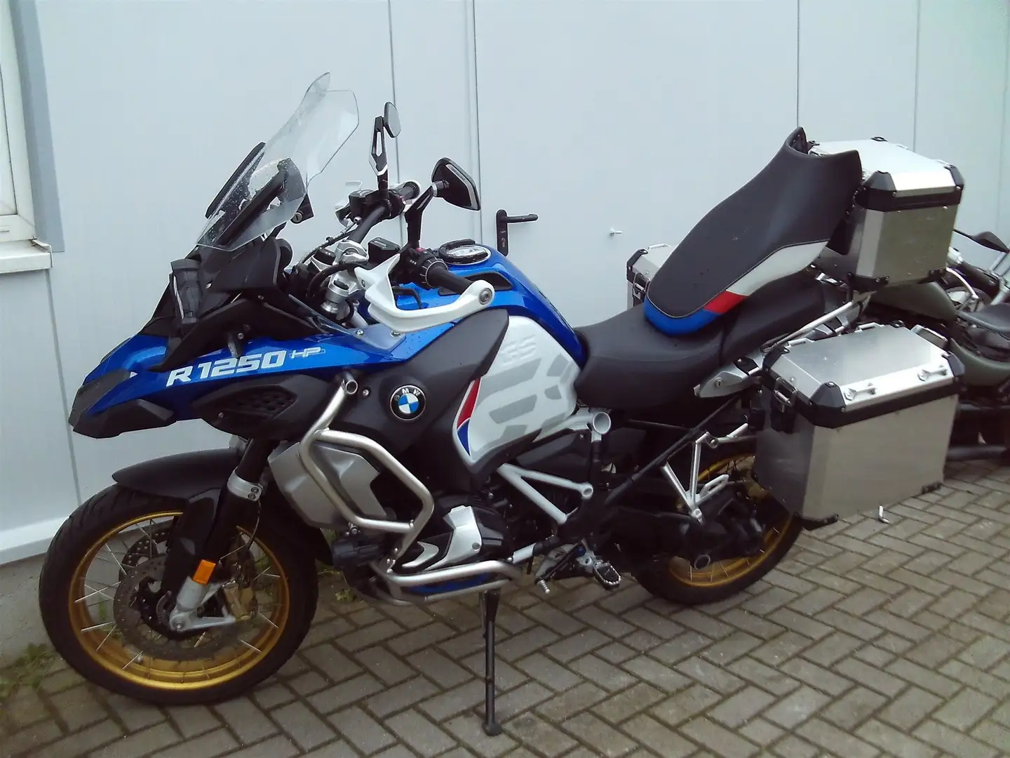 BMW R 1250 GS Adventure ALLES, Akra, Koffer, HP Frästeile Paket - 1