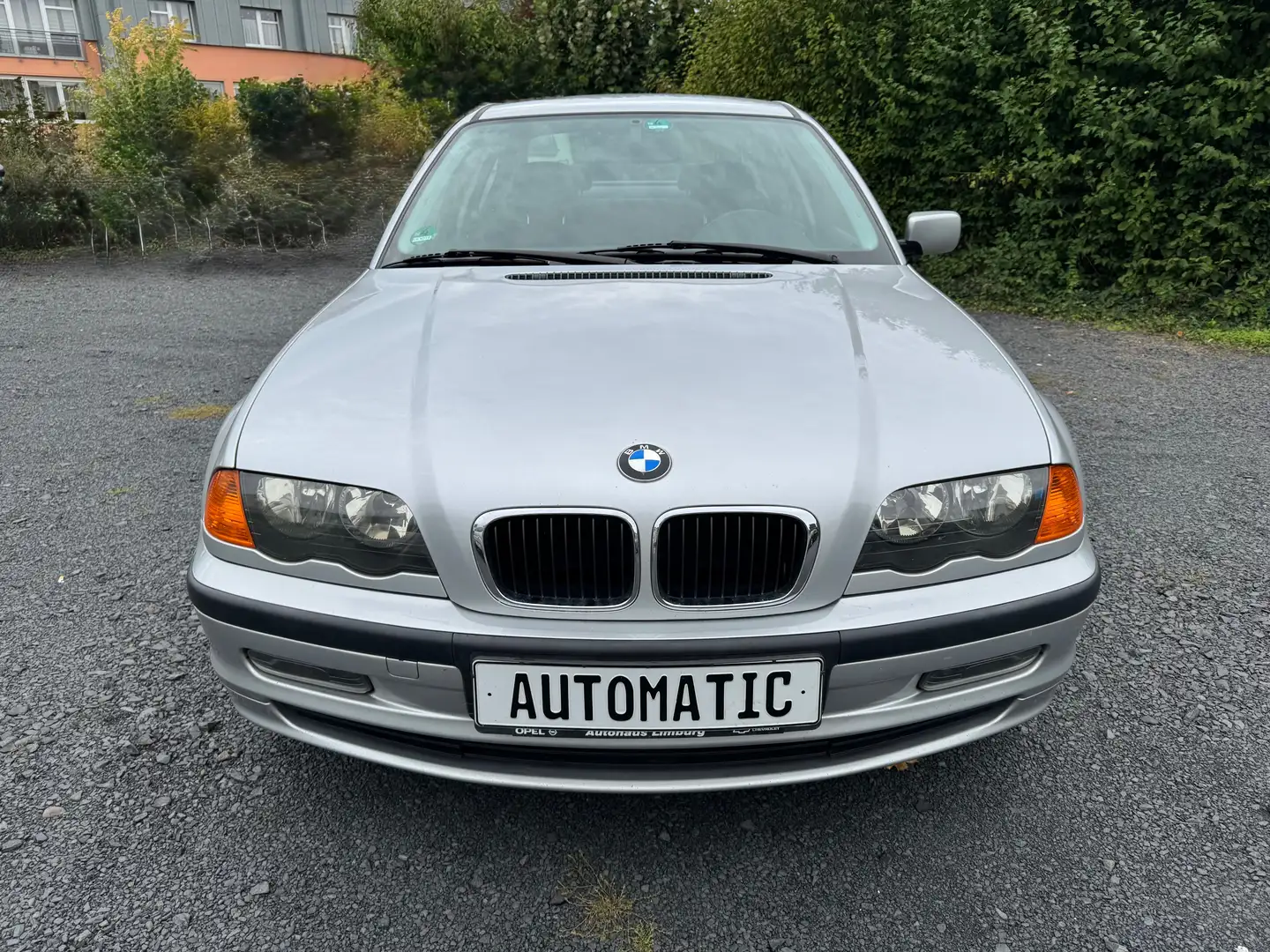 BMW 318 3er 318i 2 Hand/TÜV/AU Neu Benzin/LPG Grau - 2