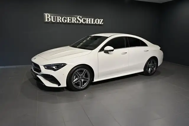 Mercedes-Benz CLA 180 Coupé AMG/360'/LED/KEYLESS/TOTW/SHZ