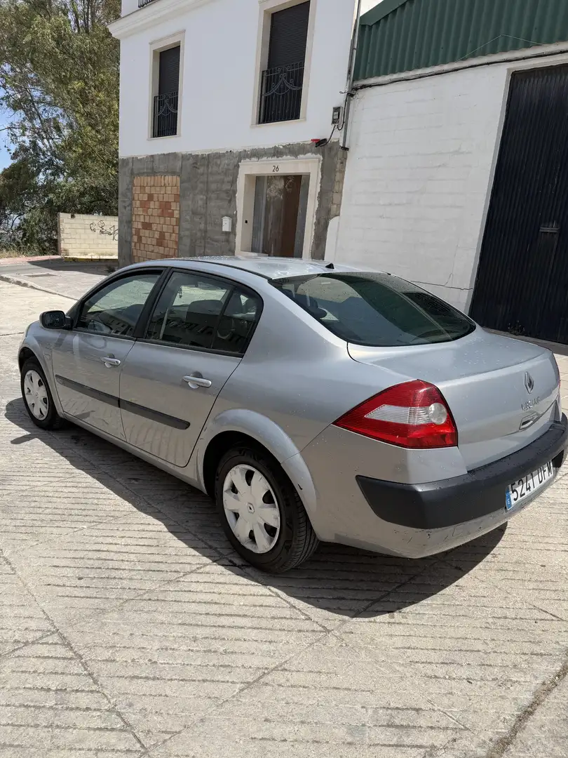 Renault Megane Mégane 1.5DCi Confort Authentique 100 - 1