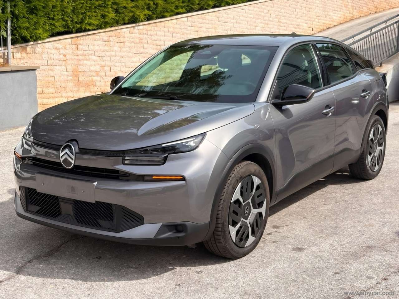 Citroen C4 Hybrid 145 e-DCS6 Plus