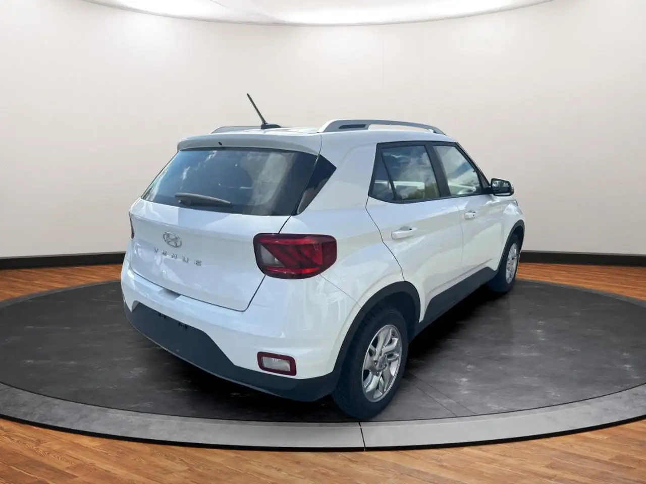 Hyundai Venue photo Hyundai Venue