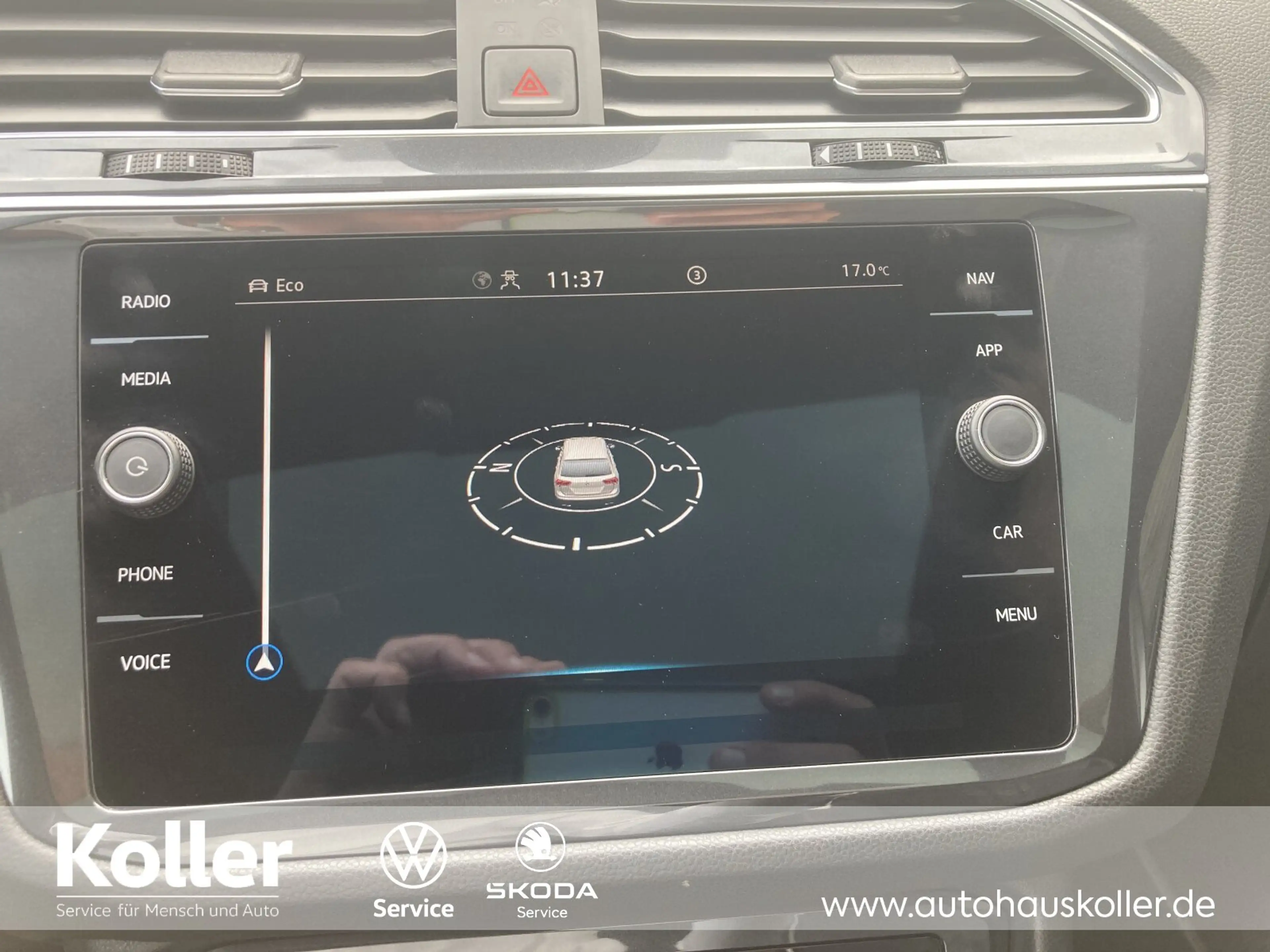 Volkswagen Tiguan Allspace Tiguan Allspace 2.0 TDI DSG 4MO R-Line Black AHK — photo 22