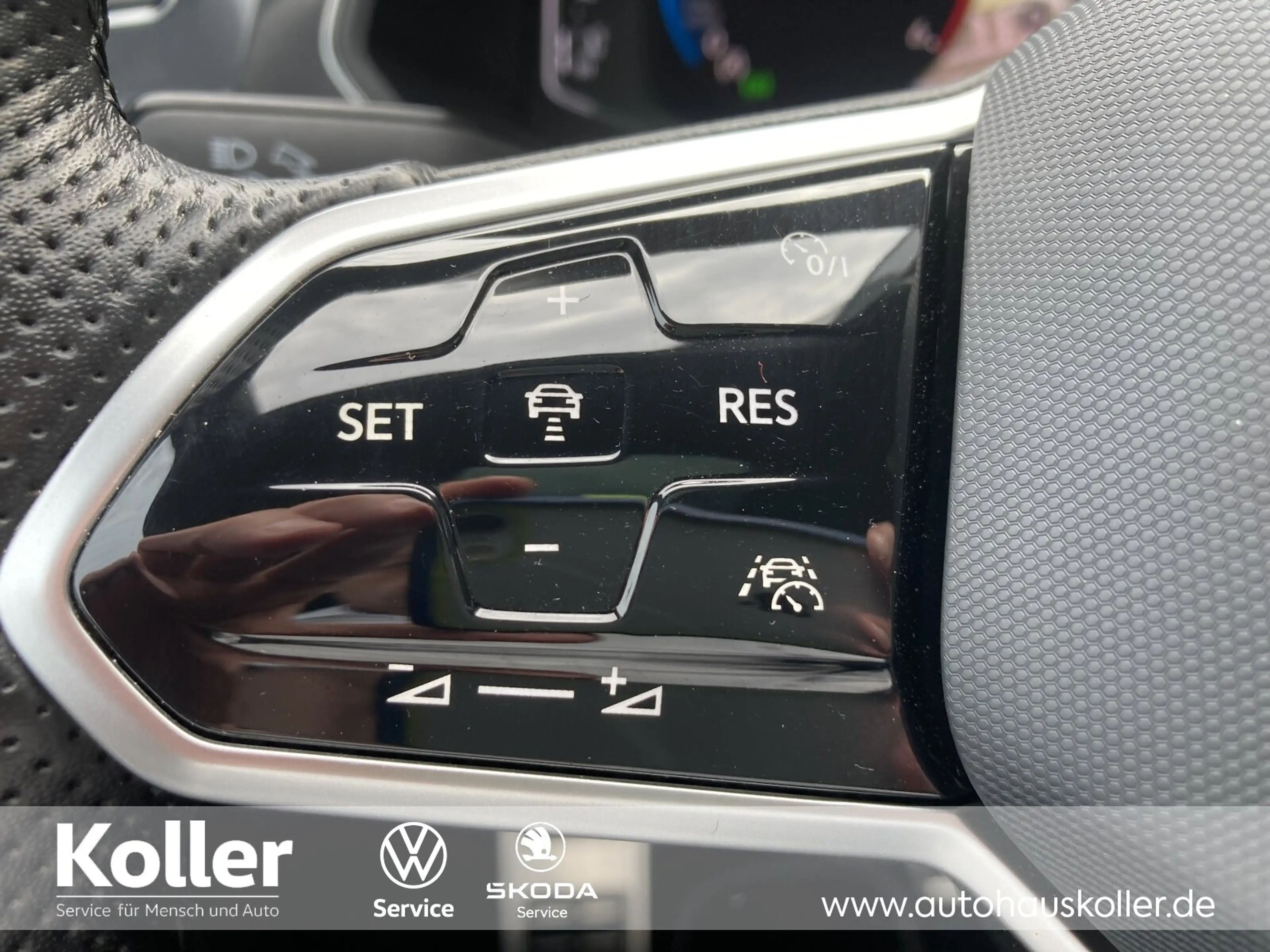 Volkswagen Tiguan Allspace Tiguan Allspace 2.0 TDI DSG 4MO R-Line Black AHK — photo 20