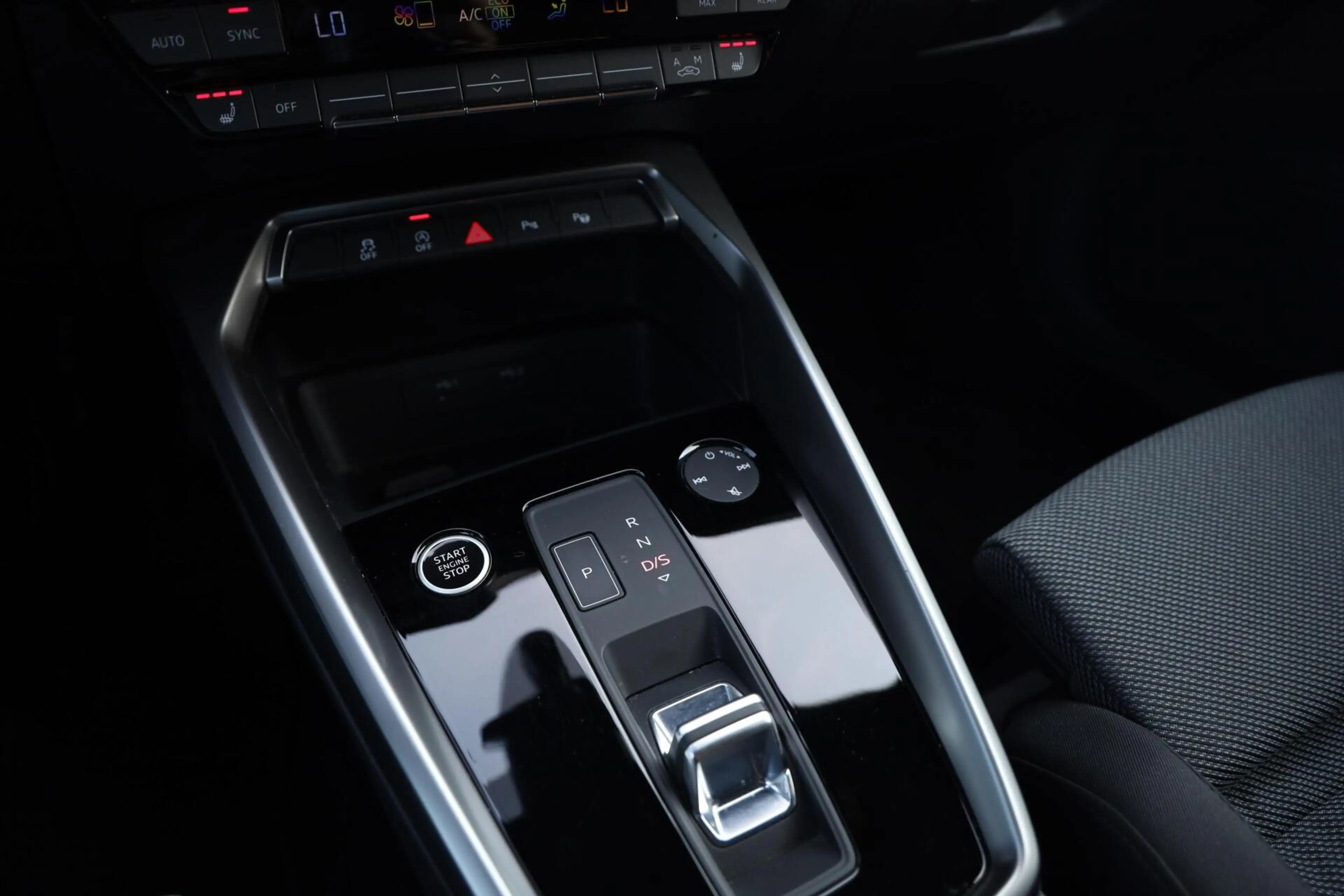 Audi A3 Sportback 30 TFSI 110pk Automaat Advanced edition — photo 29