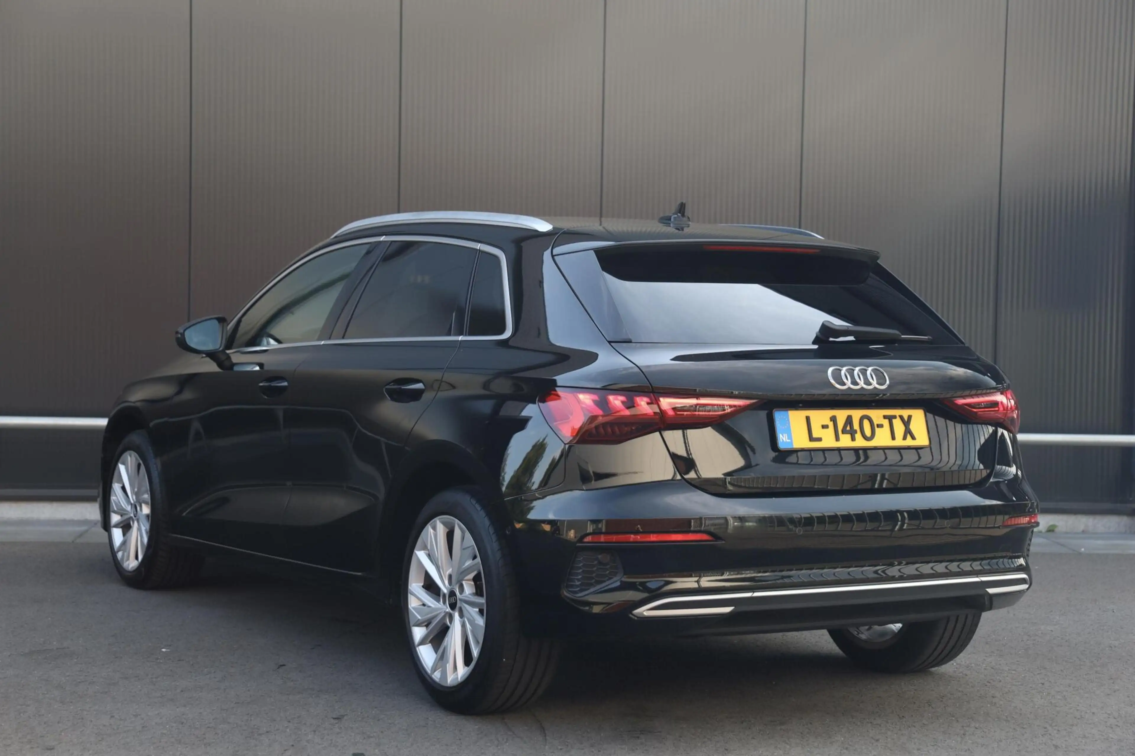 Audi A3 Sportback 30 TFSI 110pk Automaat Advanced edition — photo 2