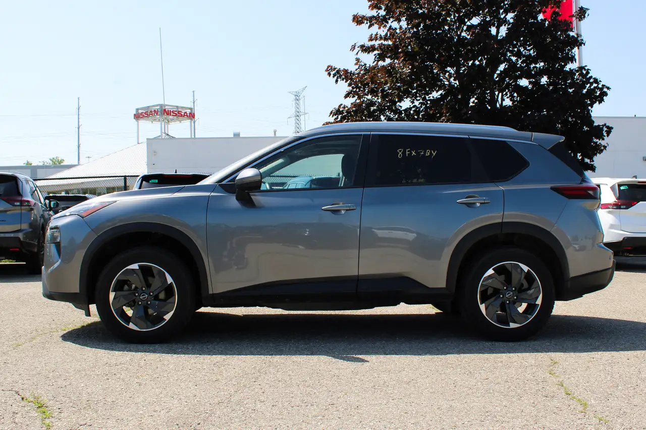 Nissan Rogue fotografie Nissan Rogue
