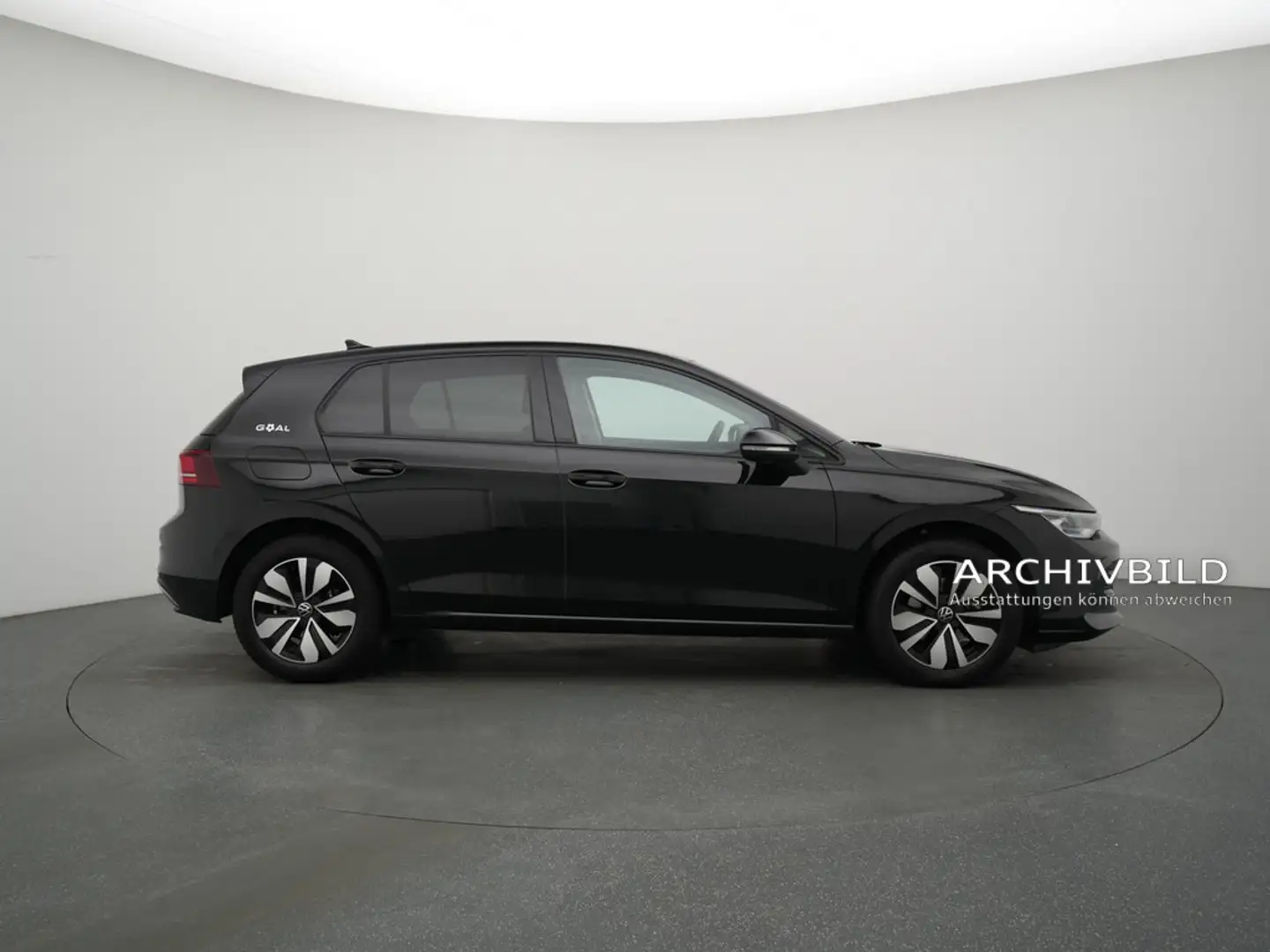 Volkswagen Golf VIII Goal DSG MATRIX AHK ACC NAVI VIRT K Schwarz - 2