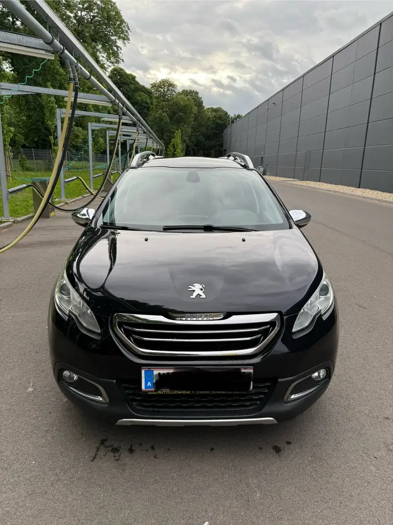 Peugeot 2008 Schwarz - 1