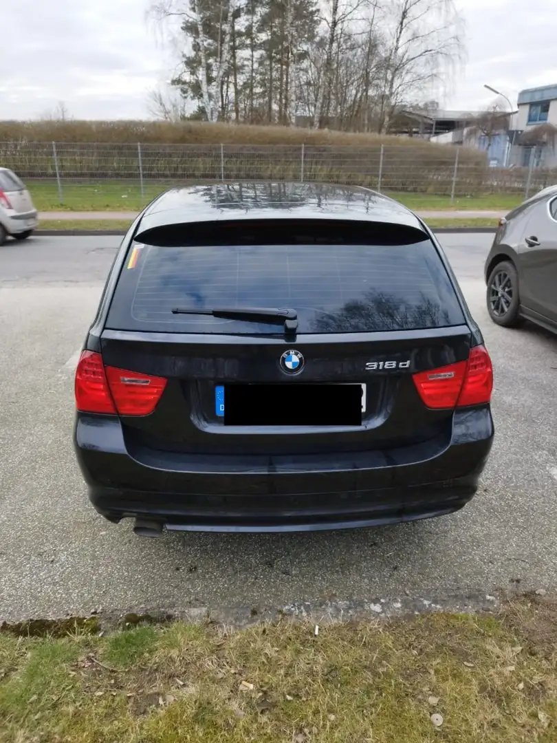 BMW 318 318d DPF Touring Aut. - 2