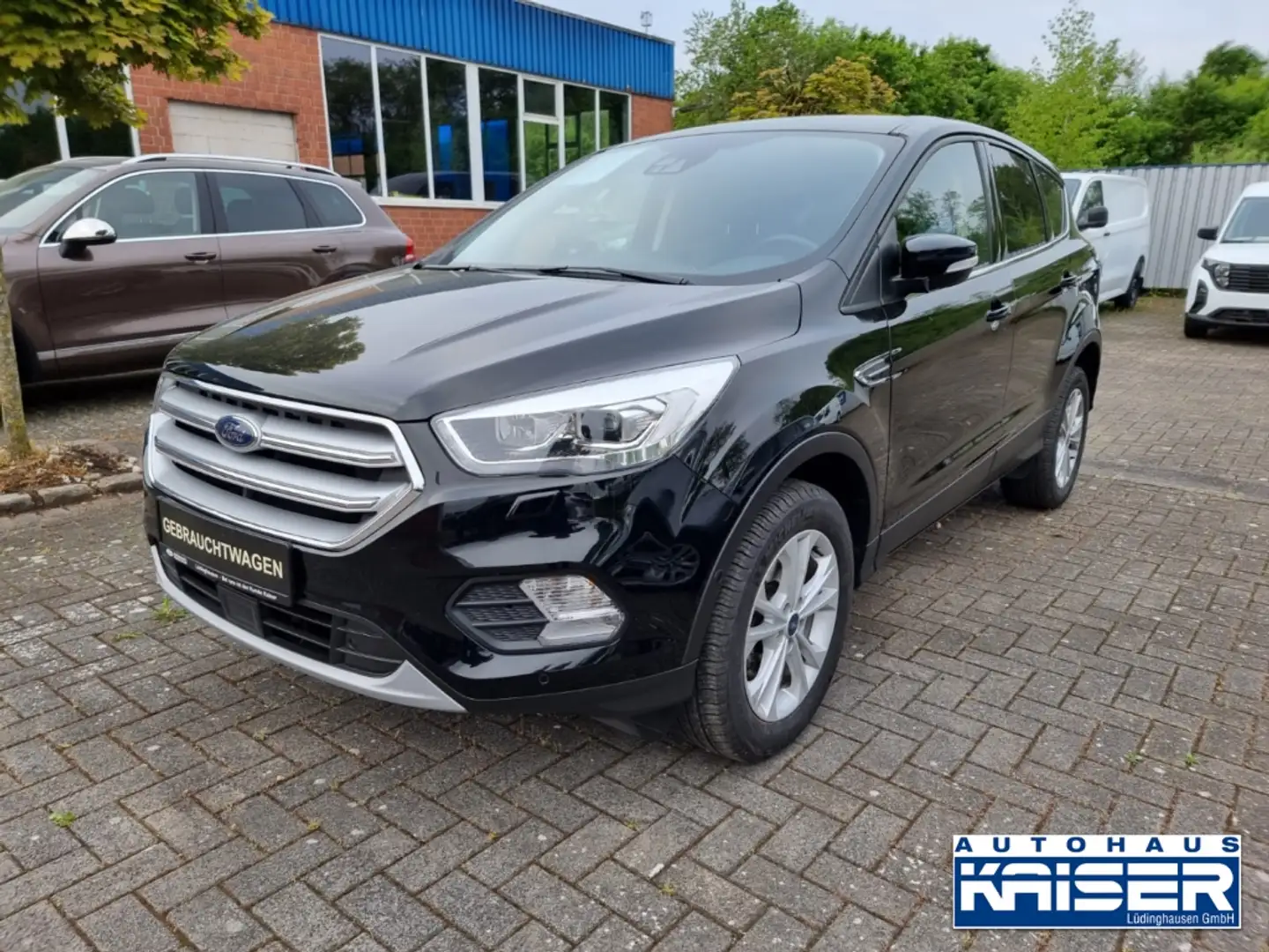 Ford Kuga Titanium AHK-klappbar Navi Xenon ACC El.Klappe Schwarz - 1