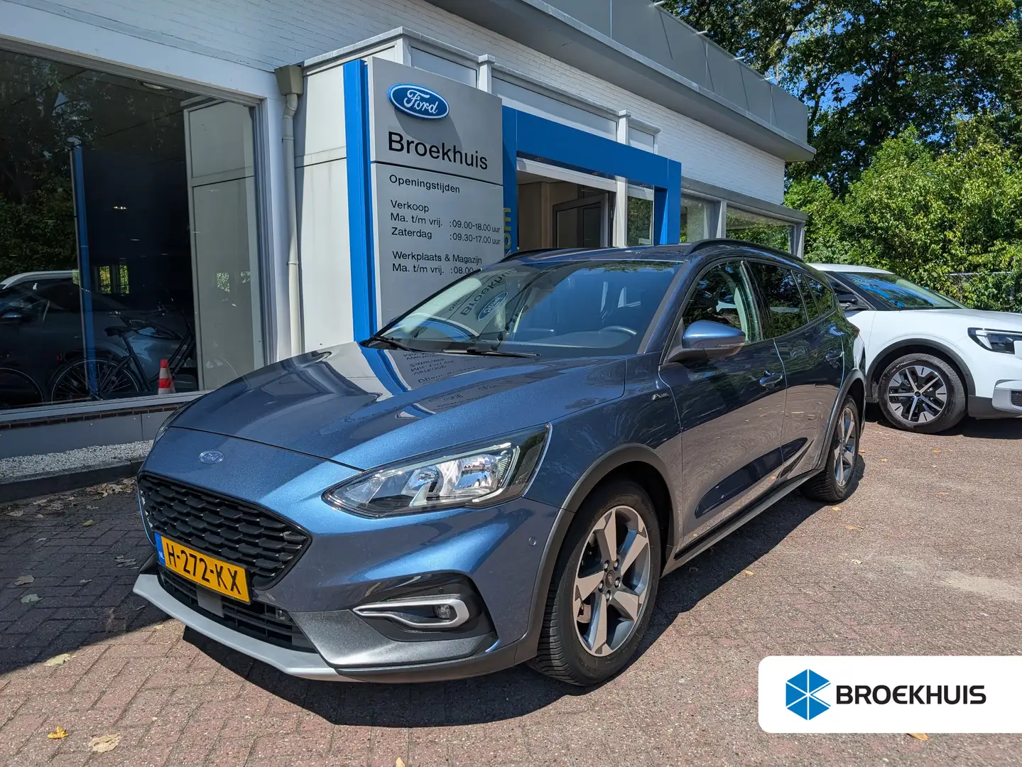 Ford Focus Wagon 1.0 EcoBoost Active Business | Climate | Cam Blauw - 1