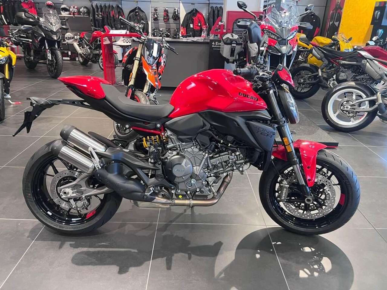 Ducati Others Monster V2 890 Plus