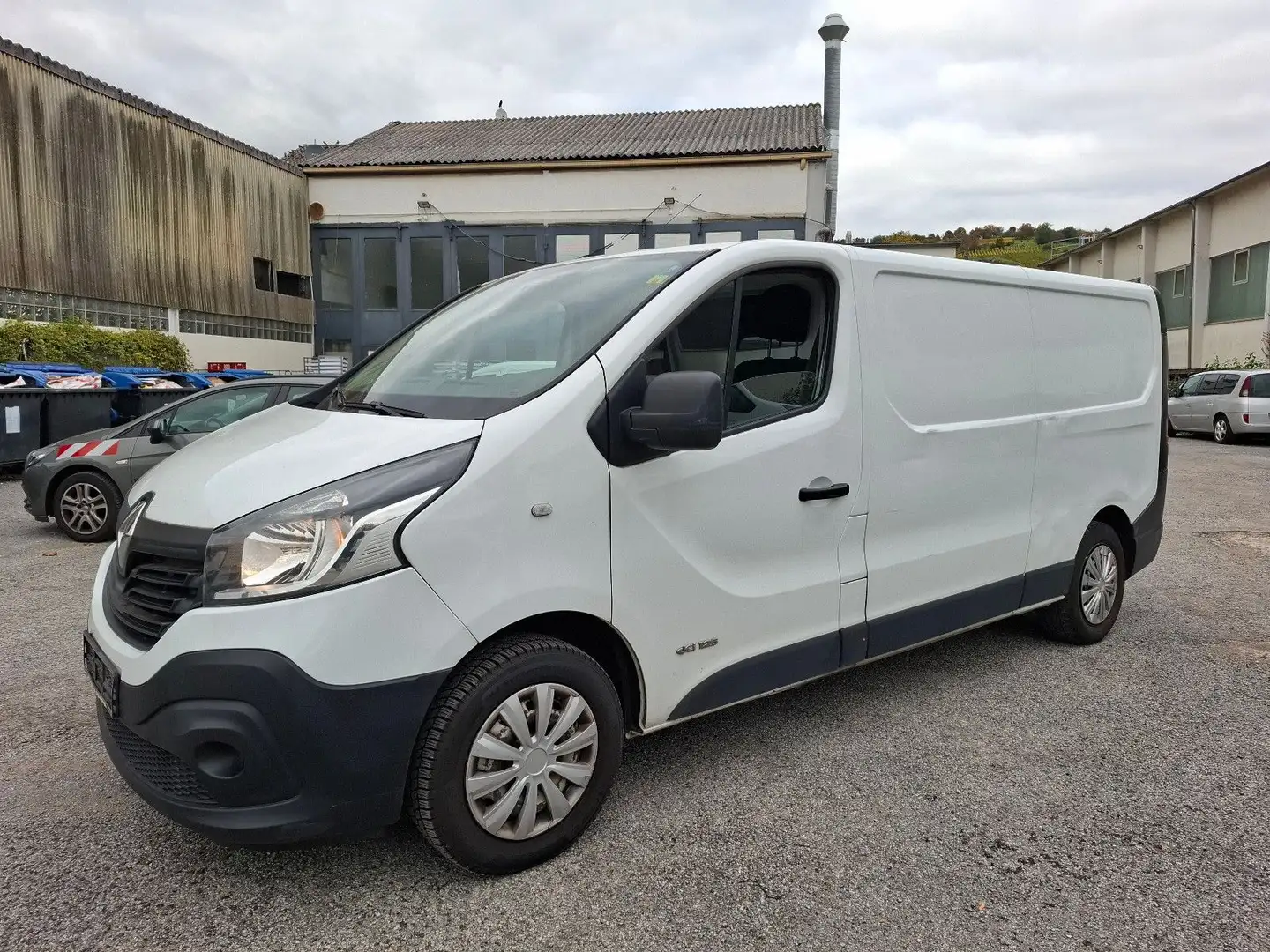 Renault Trafic Kasten L2H1*Euro-6*Klima*PDC*AHK* Blanc - 1