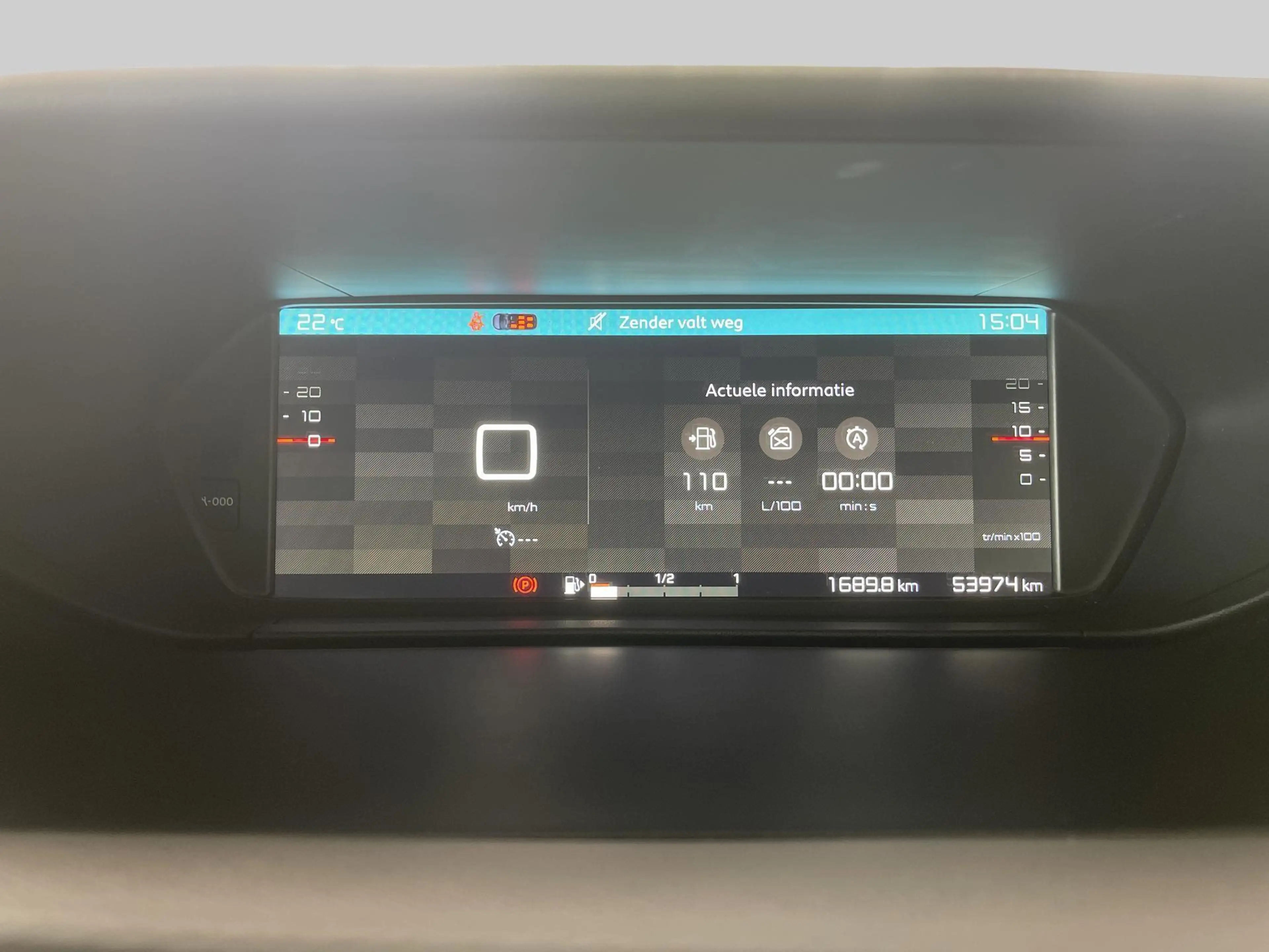 Citroen Grand C4 Picasso 1.2 PureTech Feel | Parkeersensoren V+A | Full Map — photo 13