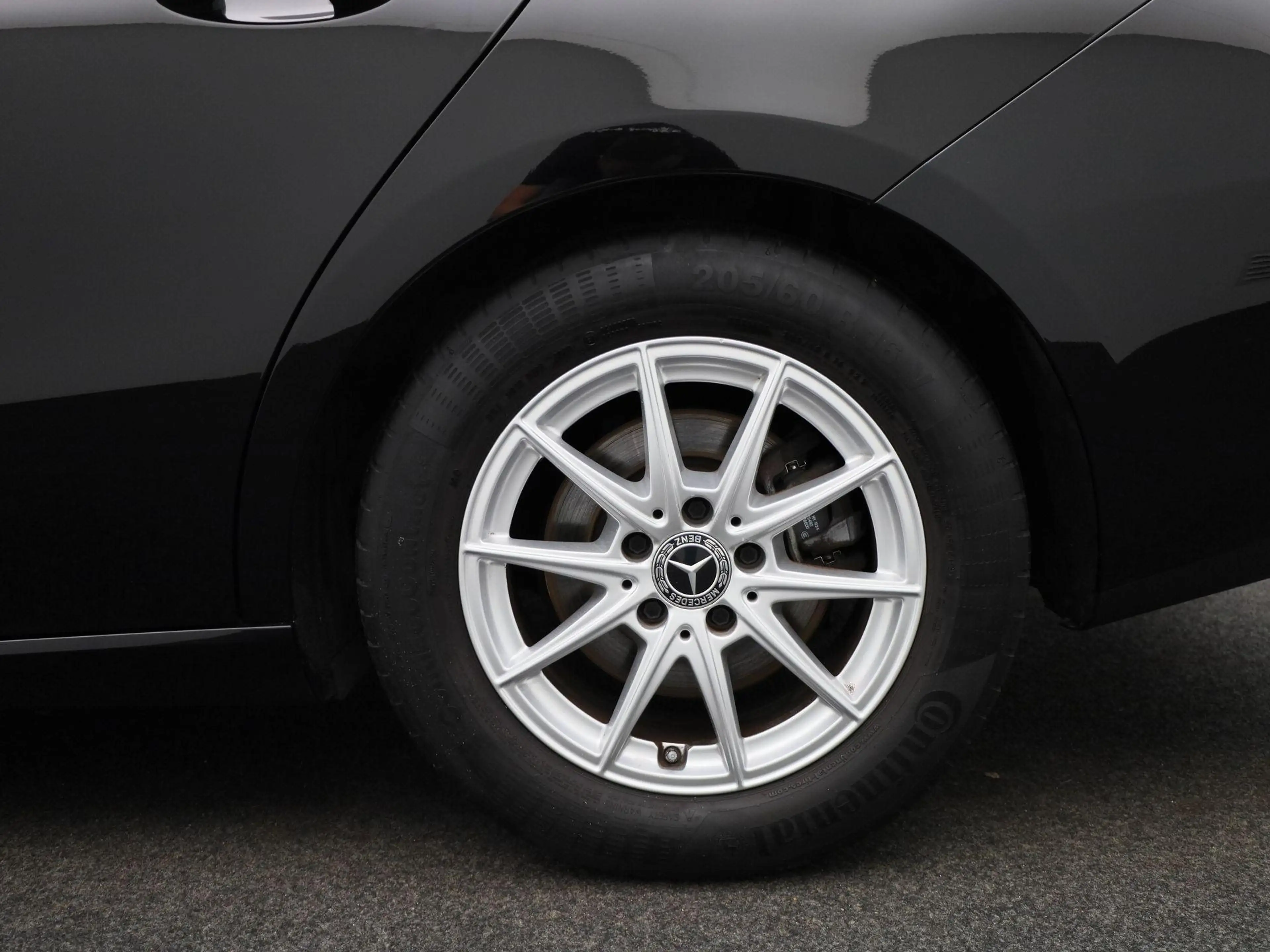 Mercedes-Benz CLA 180 Shooting Brake d Business Solution 1Y USED GARANTI — photo 13