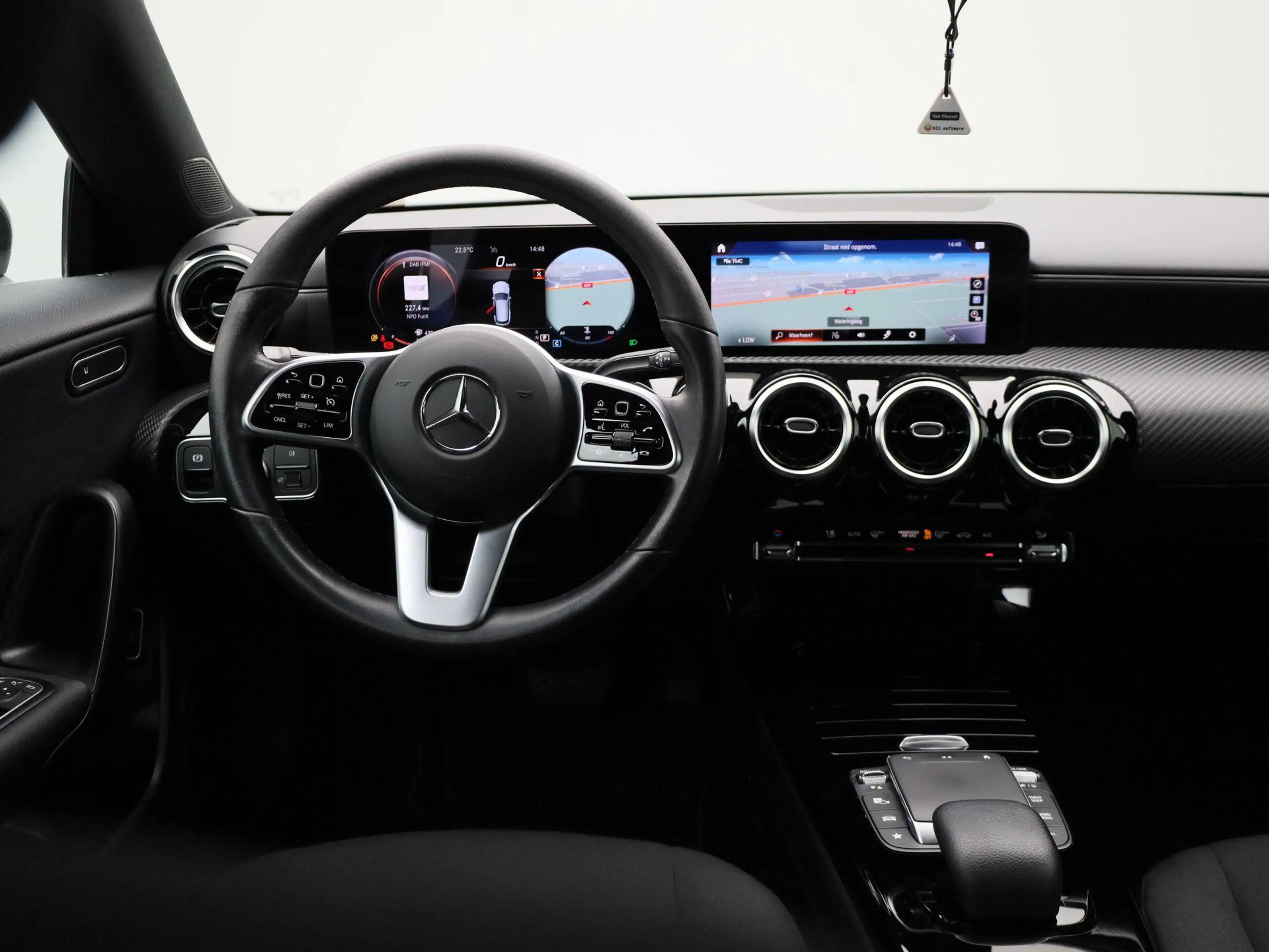 Mercedes-Benz CLA 180 Shooting Brake d Business Solution 1Y USED GARANTI — photo 7
