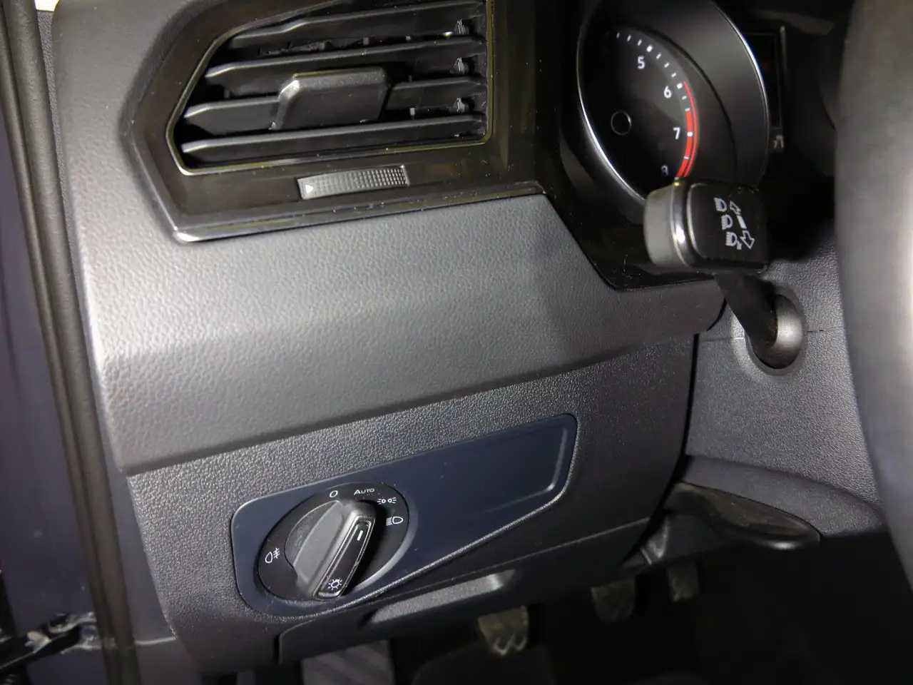 Volkswagen Tiguan 1.5 TSI OPF Life eSAD AHK Navi ACC DAB, миниатюра 25