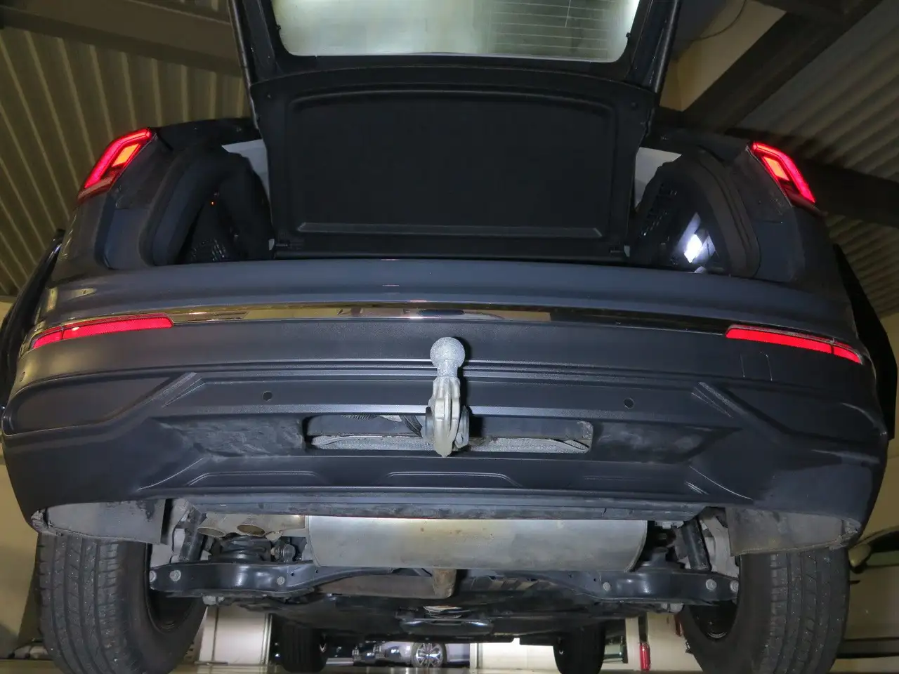 Volkswagen Tiguan 1.5 TSI OPF Life eSAD AHK Navi ACC DAB, миниатюра 16