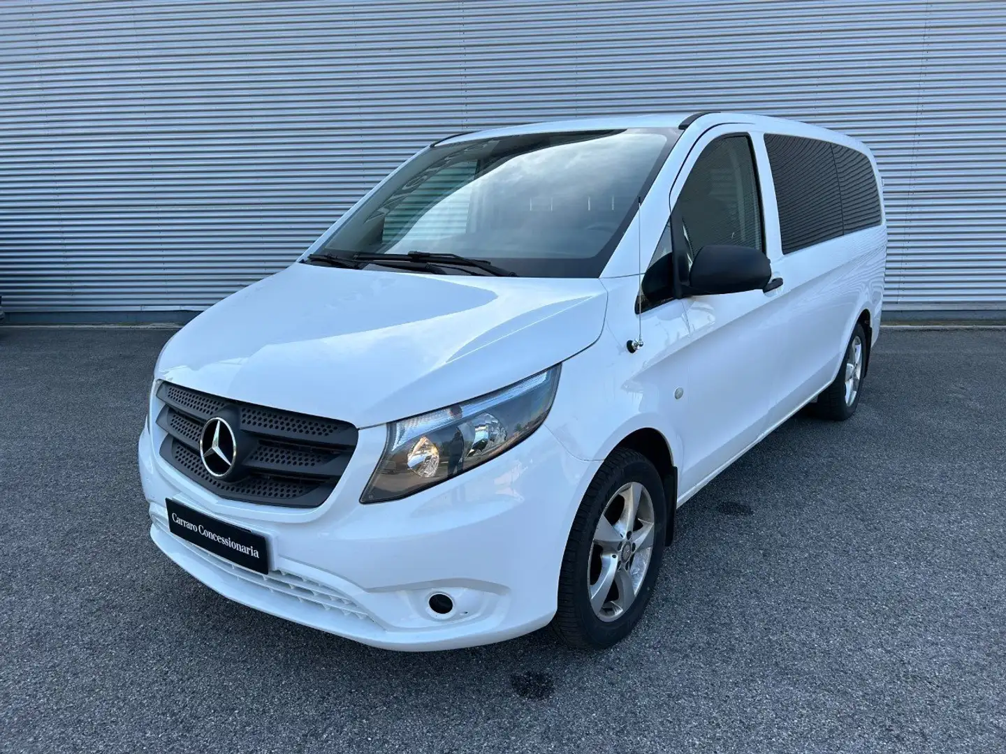 Mercedes-Benz Vito 119 Long 4x4 tourer pro auto E6 Bianco - 1
