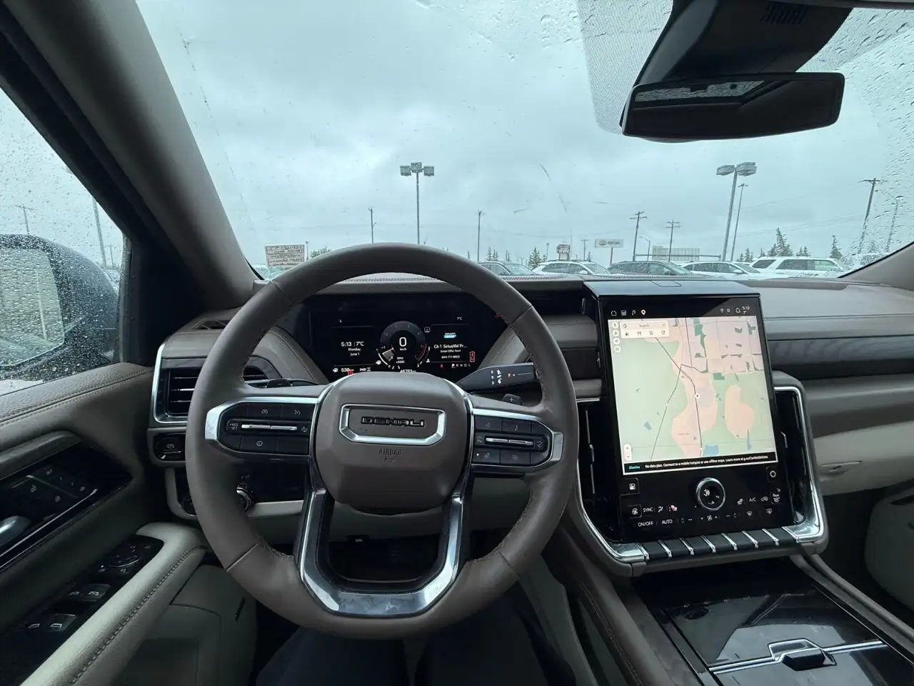 GMC Yukon снимка GMC Yukon