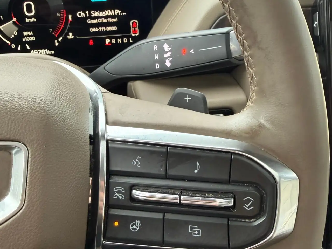 GMC Yukon снимка GMC Yukon