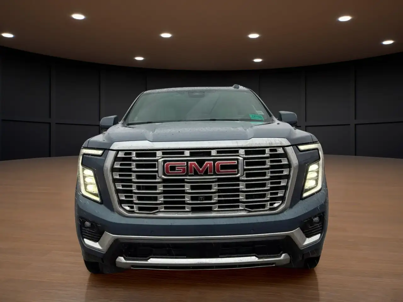 GMC Yukon снимка GMC Yukon