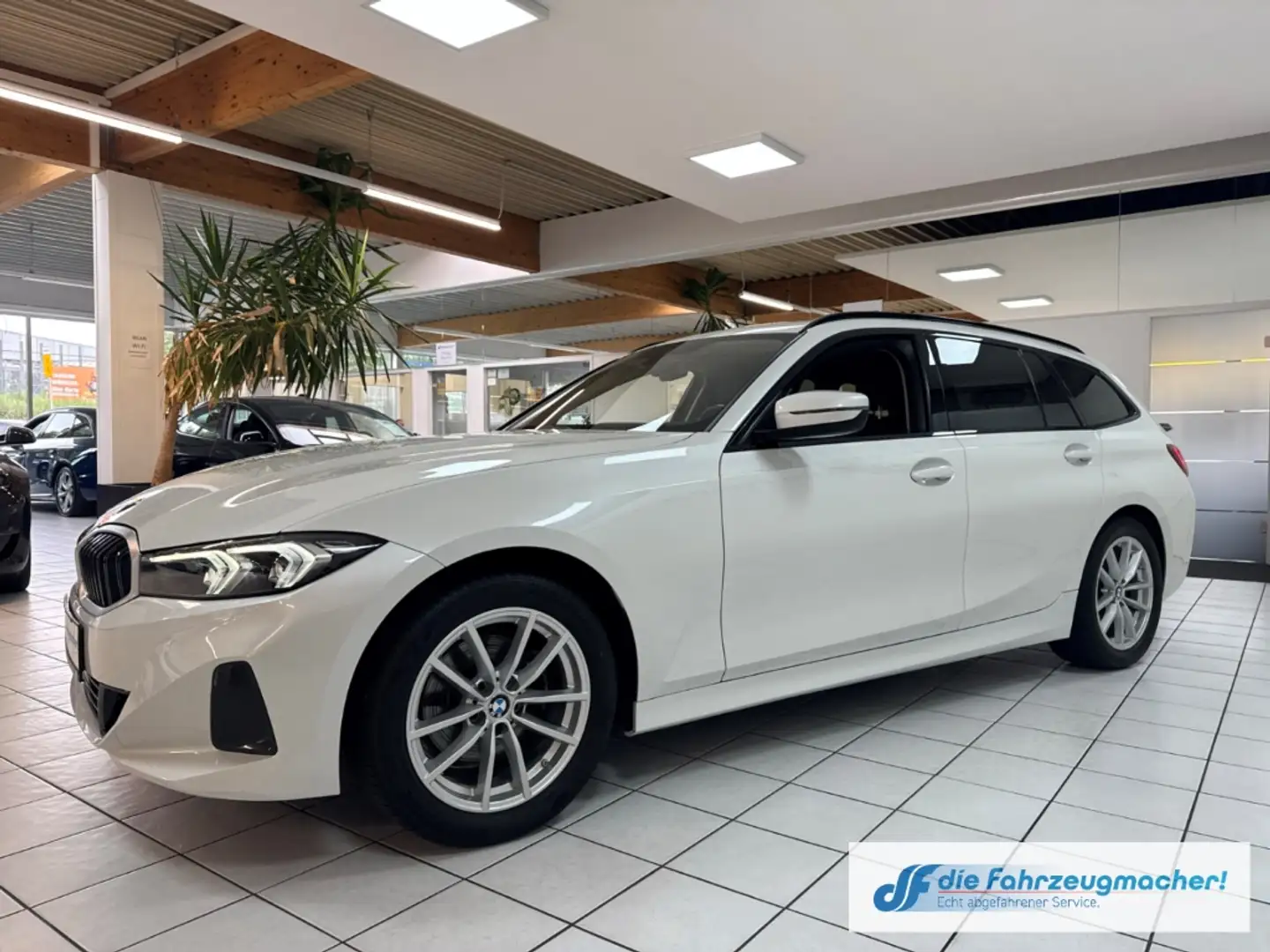 BMW 320 d Touring Mild-Hybrid EU6d HUD Navi Digitales Cock Blanc - 2