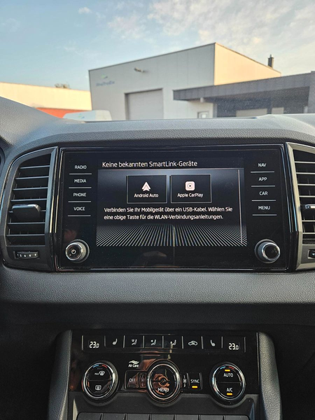 Skoda Karoq Drive 4x4 DSG ACC LED Kamera — photo 17