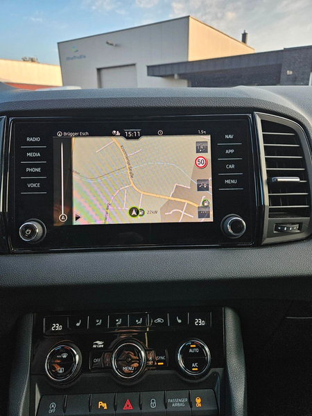 Skoda Karoq Drive 4x4 DSG ACC LED Kamera — photo 18