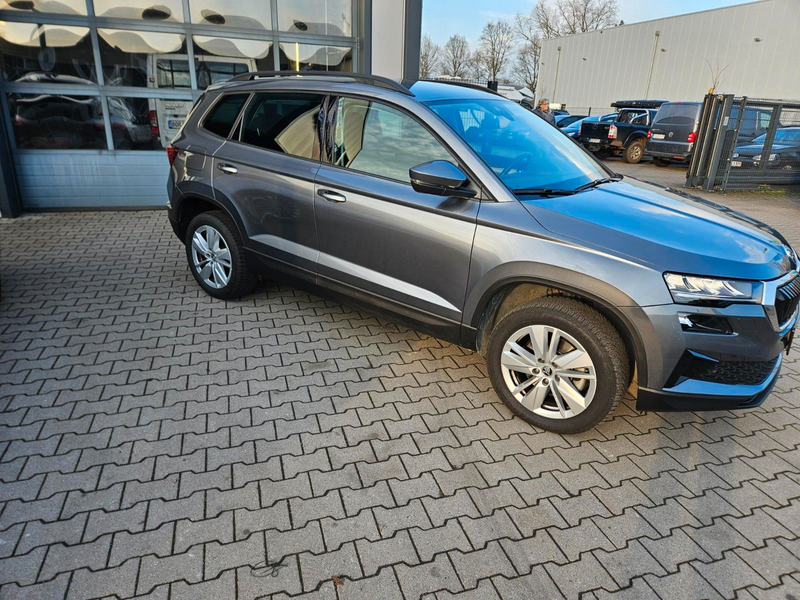 Skoda Karoq Drive 4x4 DSG ACC LED Kamera — photo 10