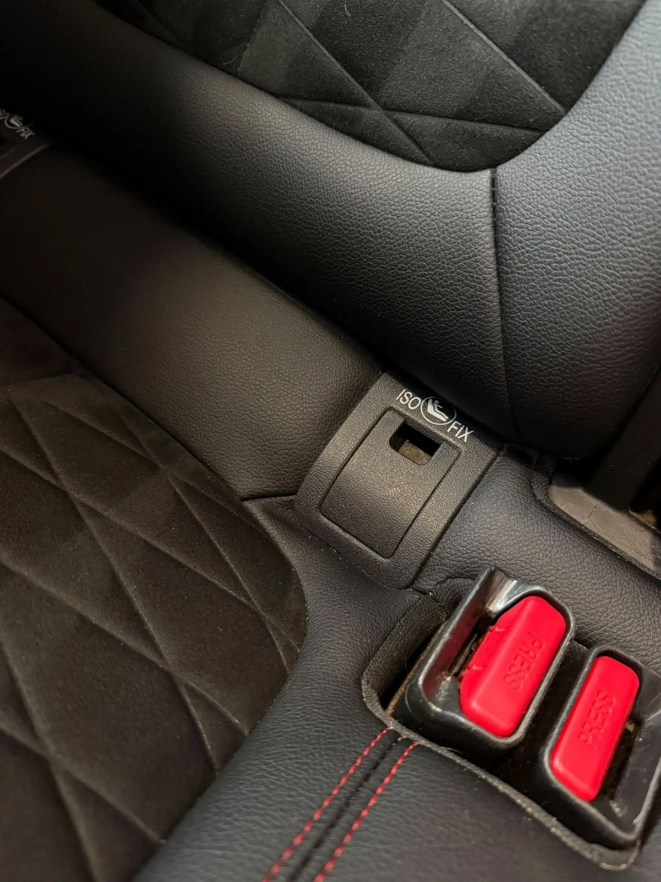 Renault Kadjar TCe 160 EDC GPF BLACK EDITION — photo 5